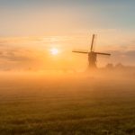 Zonsopkomst in een Hollands landschap