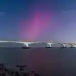 Noorderlicht boven de Zeelandbrug
